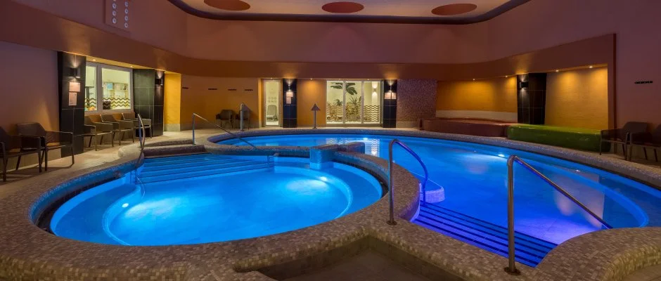 Hunguest Hotel Flra Eger