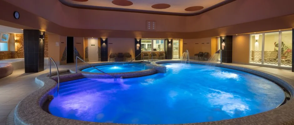 Hunguest Hotel Flra Eger