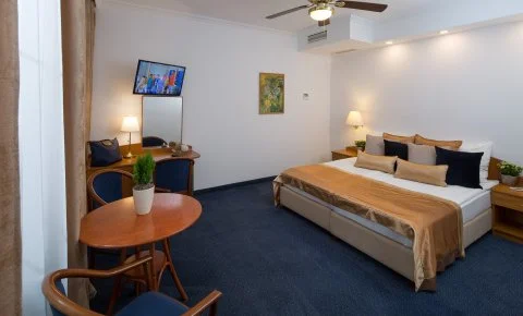 Hotel Fonte Győr - Két ünnep között