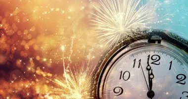 Szilveszter (min. 2 �j)