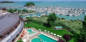 Hotel Golden Lake Resort - Napi �r f�lpanzi�s ell�t�ssal