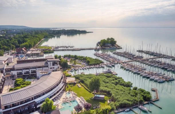 Hotel Golden Lake Resort Balatonf�red