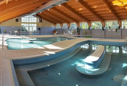 Hajnal Hotel - Napi �rak f�lpanzi�s ell�t�ssal (1 �jt�l)