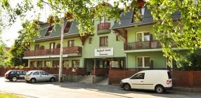 Hajnal Hotel - Napi �rak f�lpanzi�s ell�t�ssal