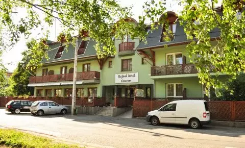 Hajnal Hotel Mezôkövesd - Október 23.