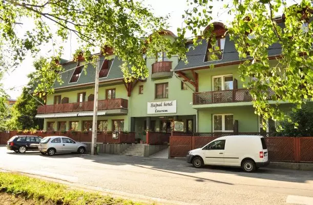 Hajnal Hotel Mezkvesd