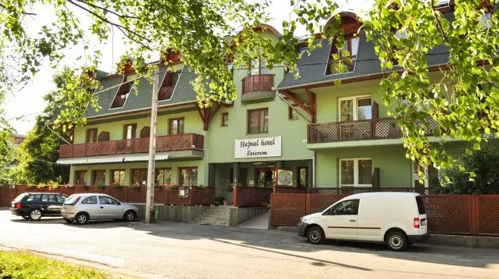 Hajnal Hotel Mezkvesd