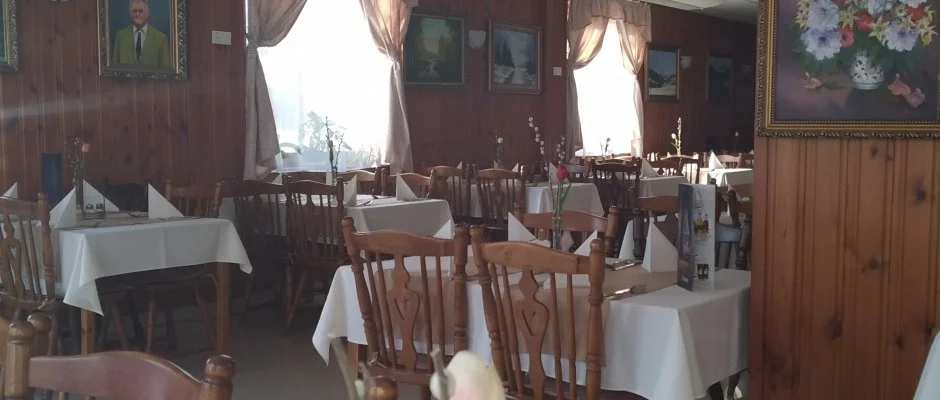 Hajnal Hotel Mez�k�vesd