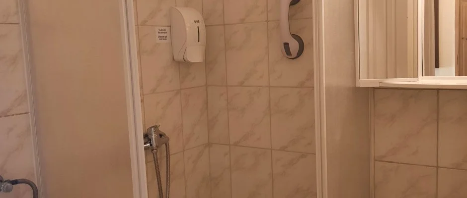 Hajnal Hotel Mez�k�vesd