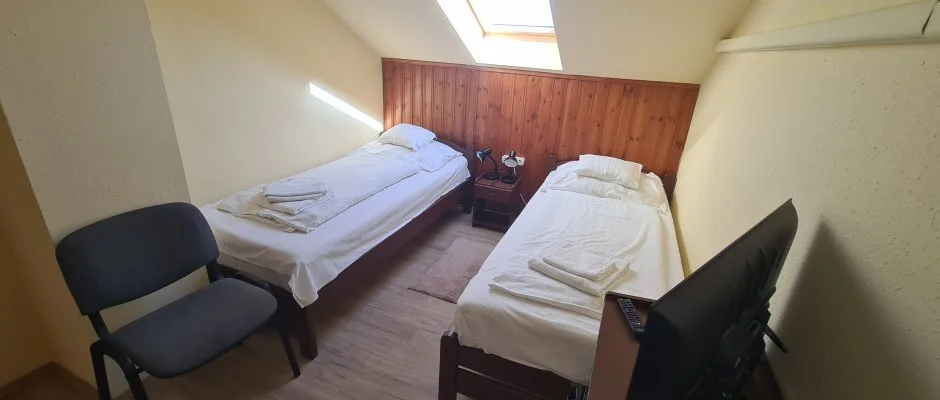 Hajnal Hotel Mez�k�vesd