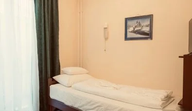 Hajnal Hotel Mez�k�vesd