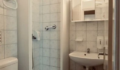 Hajnal Hotel Mez�k�vesd
