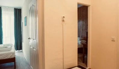 Hajnal Hotel Mez�k�vesd