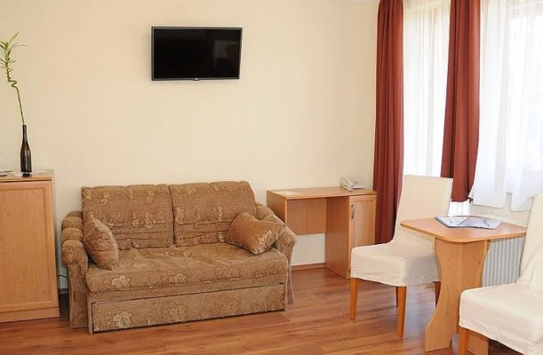 Hotel Halszkert Badacsony