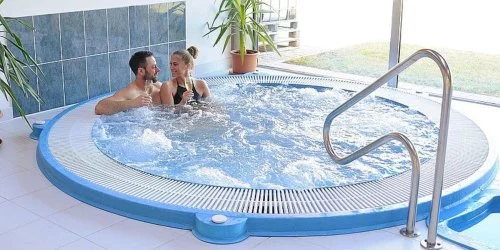 Hotel Hal�szkert Badacsony