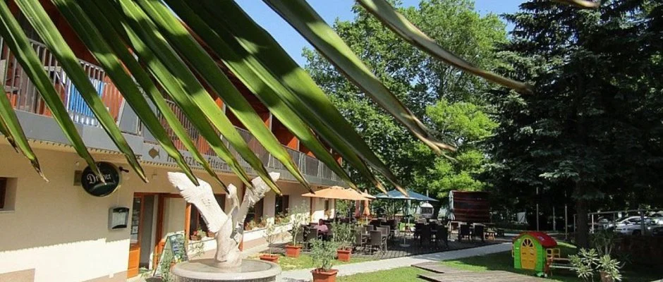 Hotel Halszkert Badacsony