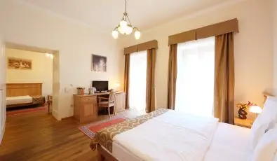 Hotel Historia & Historante Veszprém