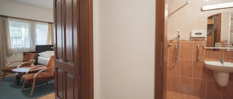 Hforrs Hotel s dlpark Gyula