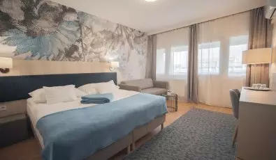 Hforrs Hotel s dlpark Gyula