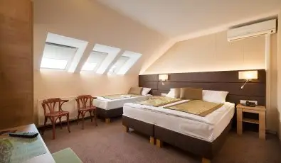 Hotel Honti Wellness s Konferencia Szlloda Visegrd