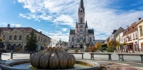 Hotel rottk - Indin nyr/Adventi pillanatok az Alpok lbnl