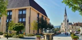 Hotel �rottk� - Tal�lkozzunk K�szegen!