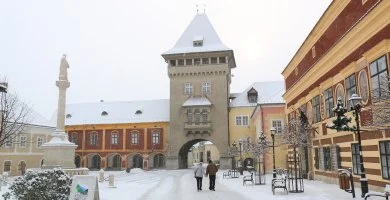 - Újévi ajándék éjszaka 1+1 GRÁTISZ