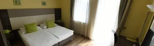 Hotel Jade