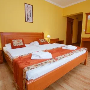  Hajdúszoboszló - Napi árak reggelis ellátással (1 éjtől)