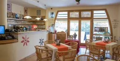 Napi ár reggelivel (1 éjtől)