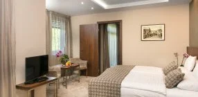 Hotel K�lv�ria - Napi �rak f�lpanzi�s ell�t�ssal