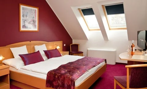 Hotel Kálvária Gyôr - Napi árak önellátással