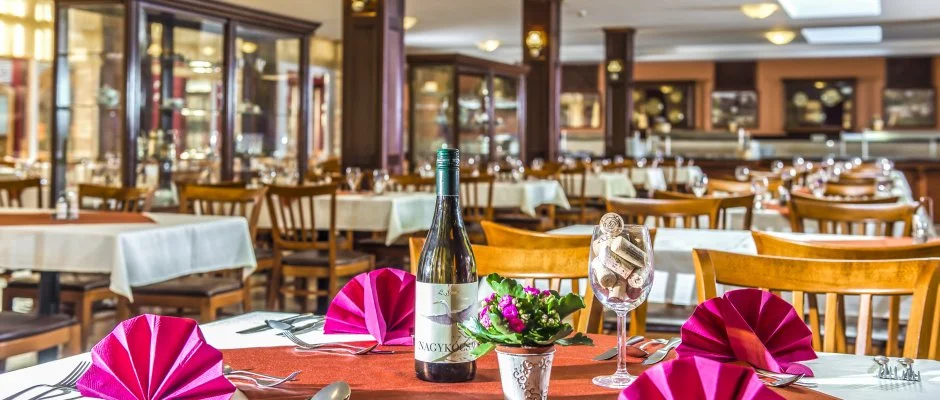 Hotel Kapitány Superior Wellness Sümeg
