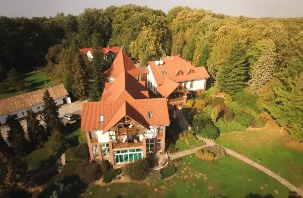 Hotel Kardosfa Zselickisfalud Hotel Kardosfa Zselickisfalud