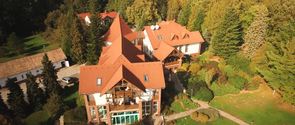 Hotel Kardosfa Zselickisfalud