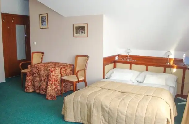 Hotel Kardosfa Zselickisfalud Hotel Kardosfa Zselickisfalud