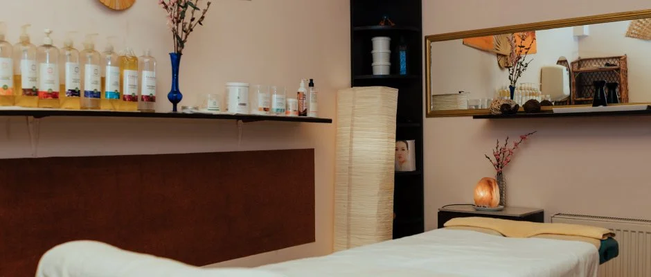 Hotel Korona Wellness, Rendezvny & Borhotel Eger