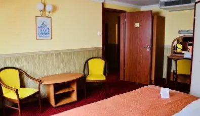Hotel Korona Wellness, Rendezvény & Borhotel Eger Eger