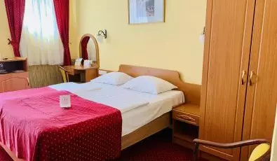 Hotel Korona Wellness, Rendezvény & Borhotel Eger Eger