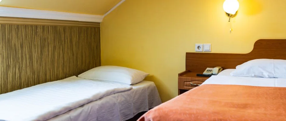 Hotel Korona Wellness, Rendezvny & Borhotel Eger