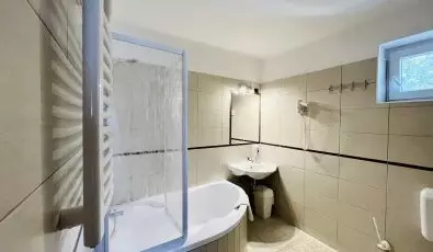 Hotel Korona Wellness, Rendezvény & Borhotel Eger Eger