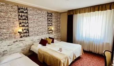 Hotel Korona Wellness, Rendezvény & Borhotel Eger Eger
