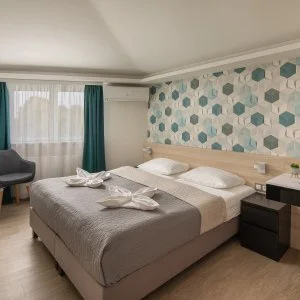  Keszthely - 2=3 Senior ajánlat ajándék éjszakával