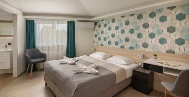 - 2=3 Senior ajánlat ajándék éjszakával