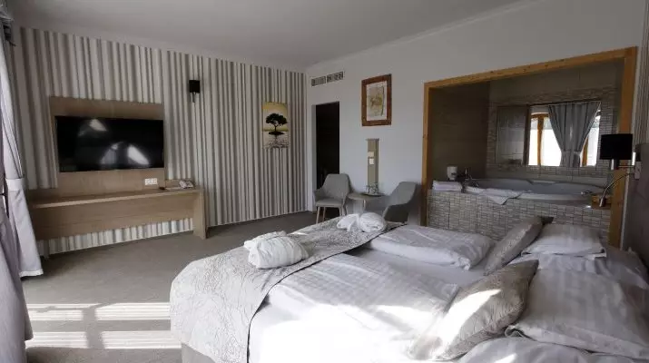 Hotel Laroba Alsrs