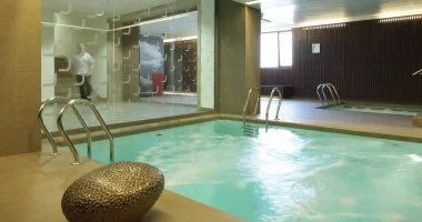 - Napi ár félpanzióval