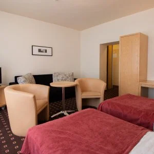  Pécs - Napi ár reggelivel (1 éjtől)