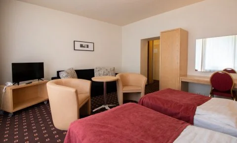 Hotel Laterum Pécs - Napi ár reggelivel
