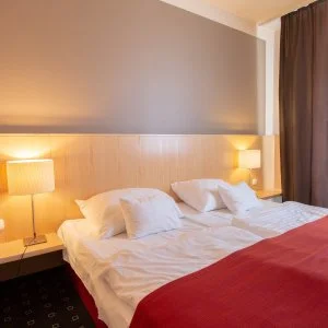  Pécs - Két ünnep között