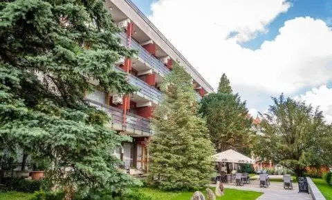 Majerik Hotel Hévíz - Hévízi kikapcsolódás reggelivel